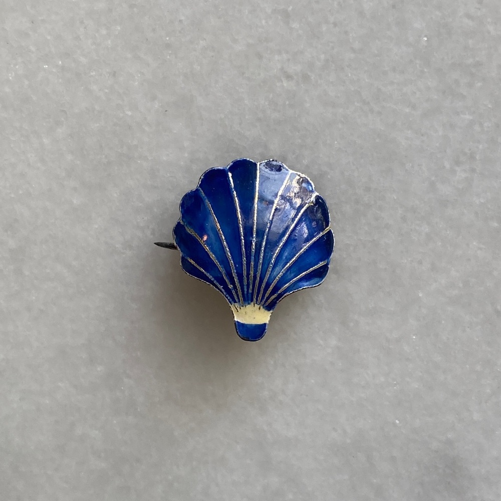 VINTAGE • Blue Shell Brooch Classic Ocean Seas Mermaid Pin Bohemian Hippie Clam - Picture 3 of 6